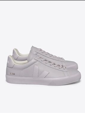 Veja Women’s Sneakers in Light Lavender